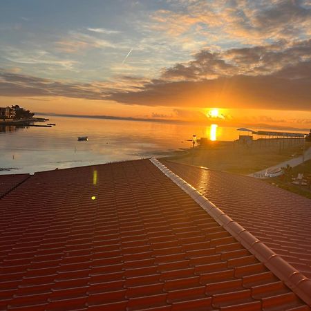 Apartment Privlaka Direkt Am Strand Mit Klima Und Neuem Badezimmer Haustiere Sind Willkommen 外观 照片