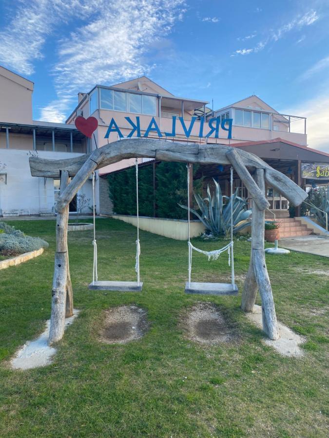 Apartment Privlaka Direkt Am Strand Mit Klima Und Neuem Badezimmer Haustiere Sind Willkommen 外观 照片