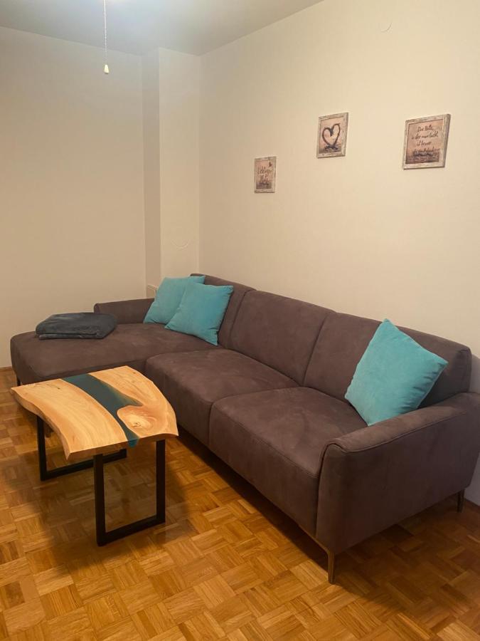 Apartment Privlaka Direkt Am Strand Mit Klima Und Neuem Badezimmer Haustiere Sind Willkommen 外观 照片